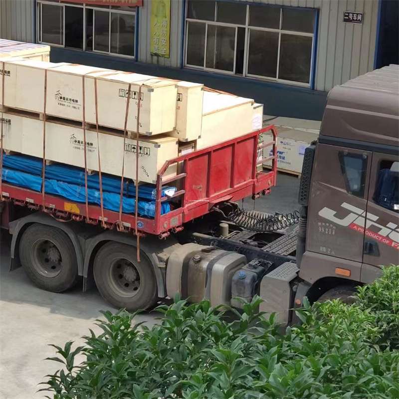 河南南阳淅川县至新疆阿勒泰福海县物流专线，一站式服务，让您的货物畅行无忧